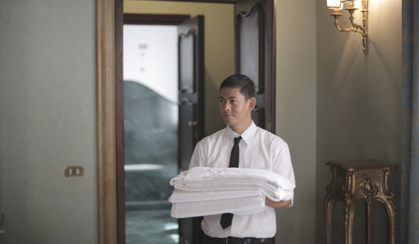 How to pursue a career in the hospitality industry